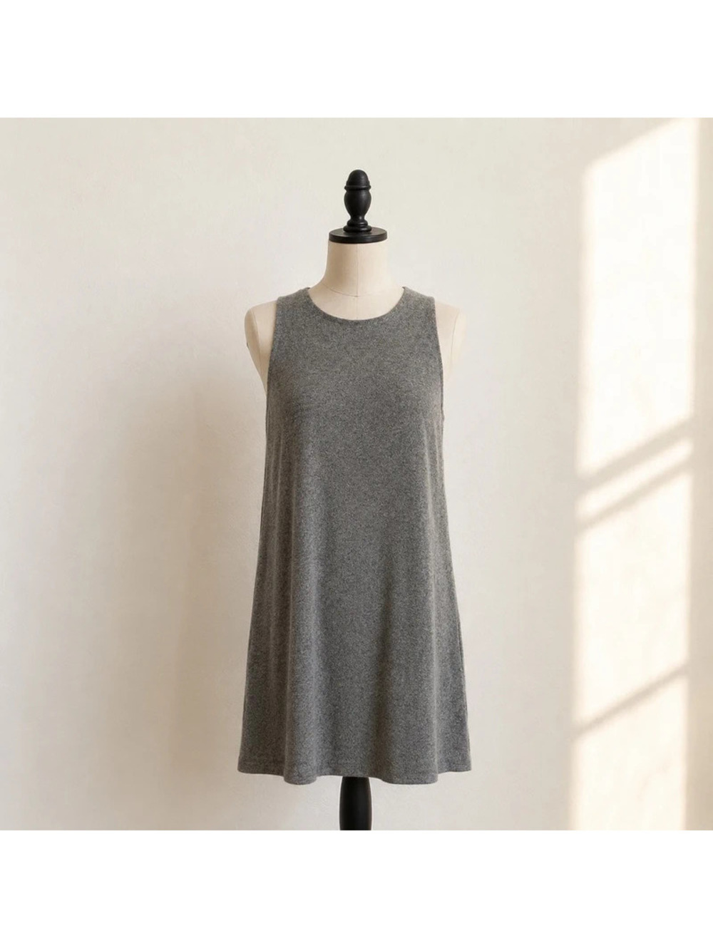 Kenneth Cole New York Gray Sleeveless Knit Swing Dress M